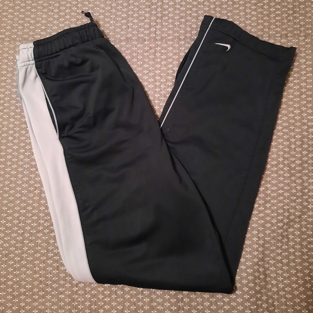 Nike Workout Pants (Large)